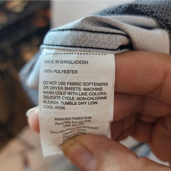 Men's Perry Ellis "Slim Fit Stretch" longsleeve button-down shirt, size XL - Picture 4 of 5